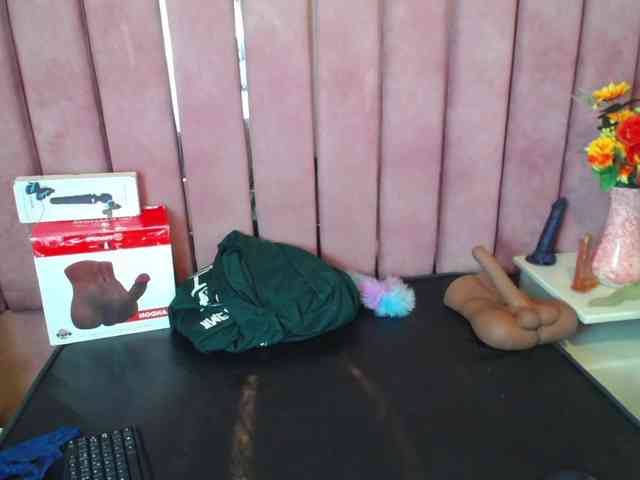 NanyPrety webcam
