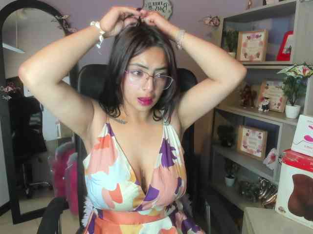 NanyPrety webcam
