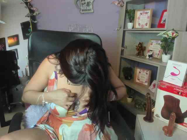 NanyPrety webcam