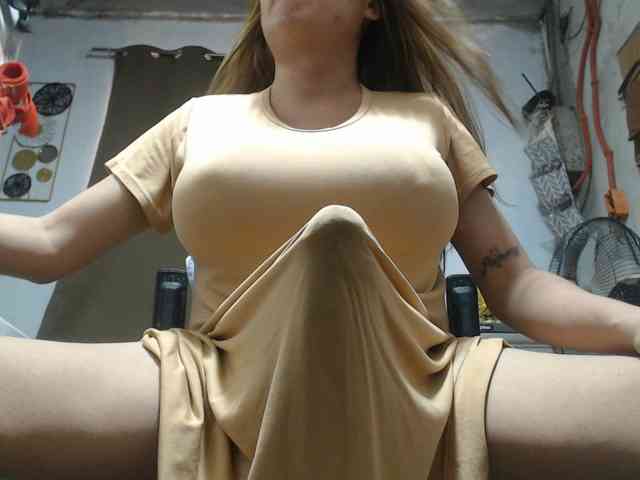 ALWAYScumEXPLODE Live Webcam on BongaCams