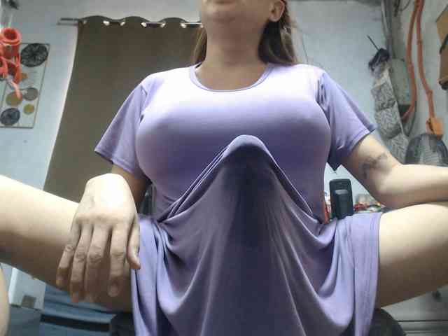 ALWAYScumEXPLODE Live Webcam on BongaCams