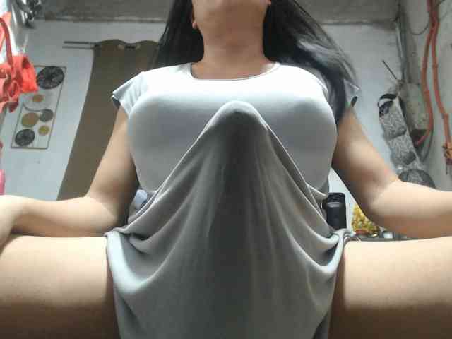 ALWAYScumEXPLODE Live Webcam on BongaCams