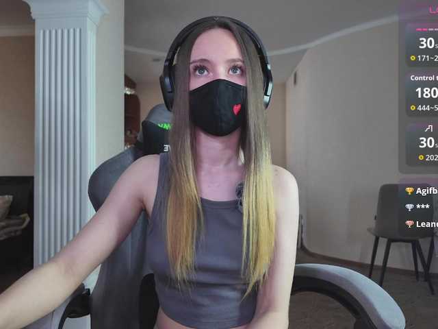 CreamAssK's BongaCams show and profile