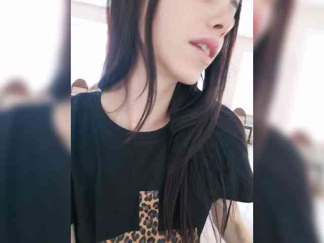 Lisathemoon webcam