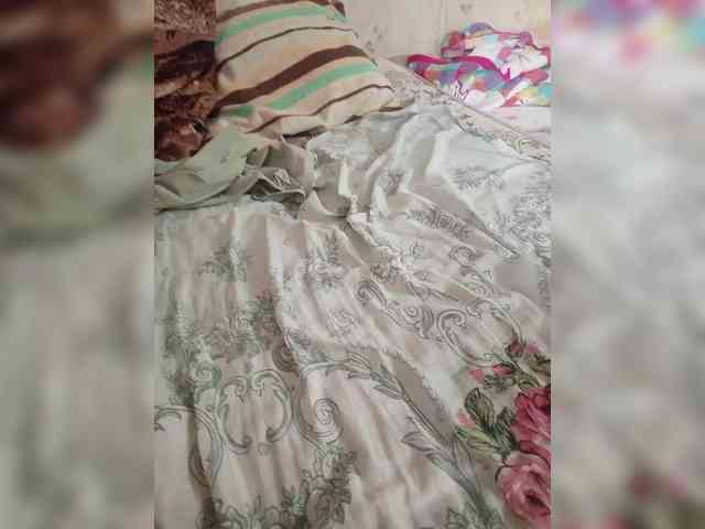 Terri-and-Kyle webcam