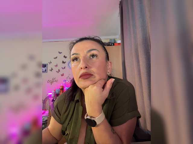 Hotangel75's BongaCams show and profile