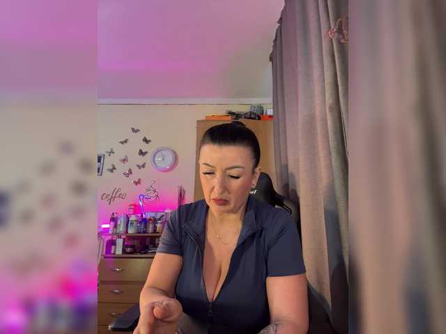 Hotangel75's BongaCams show and profile