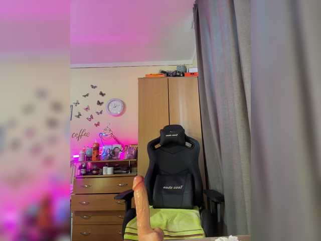 Hotangel75's BongaCams show and profile