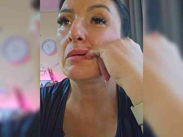 Hotangel75 webcam