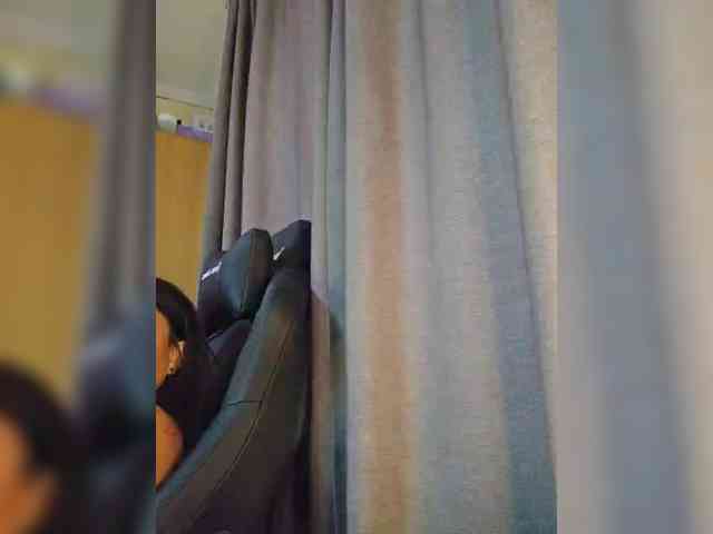 Hotangel75 webcam