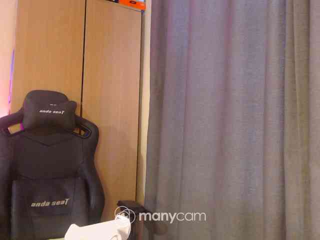 Hotangel75 Live Webcam on BongaCams