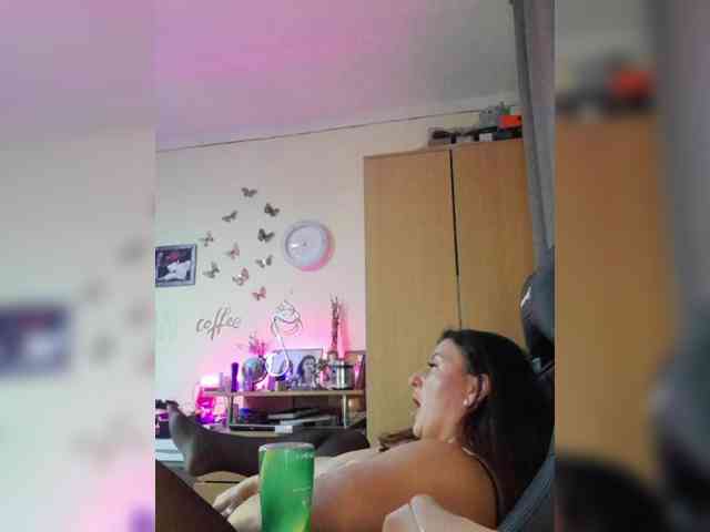 Hotangel75 webcam