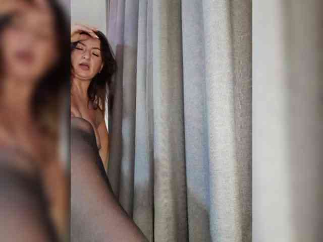Hotangel75 webcam