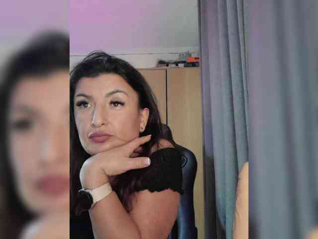 Hotangel75 webcam