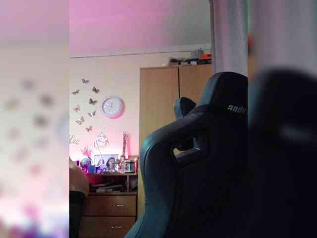 Hotangel75 webcam