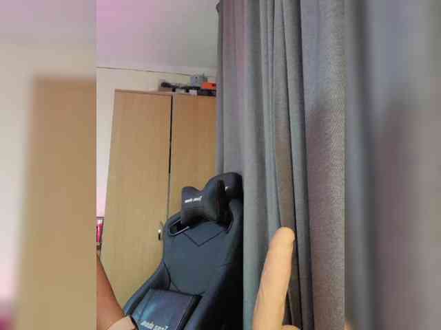 Hotangel75 webcam