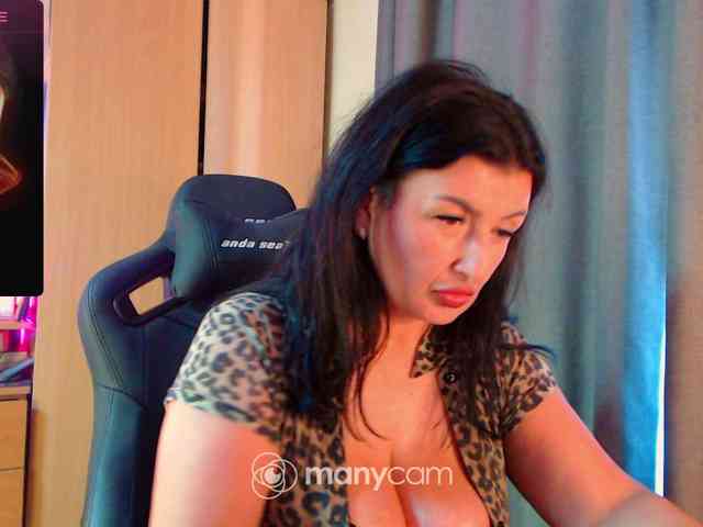 Hotangel75 webcam