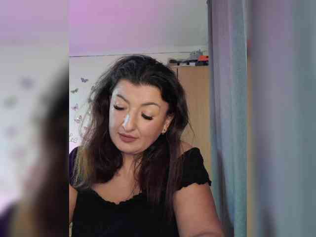 Hotangel75 webcam