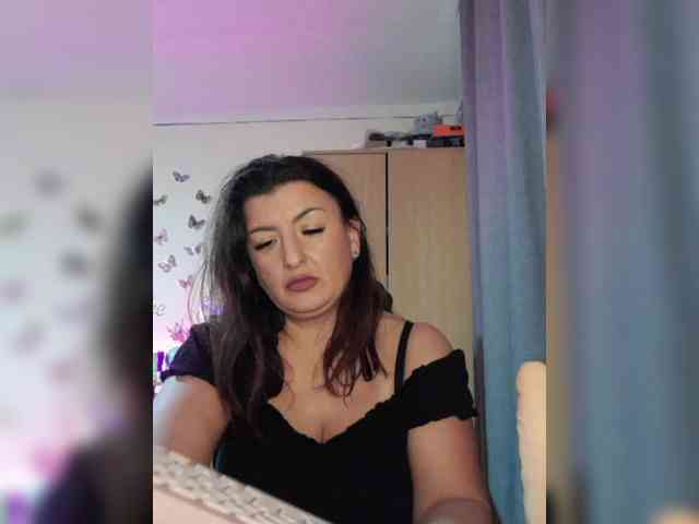 Hotangel75 webcam