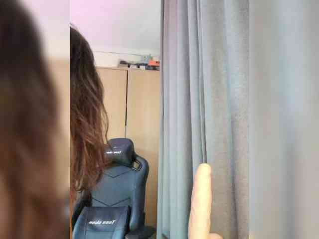 Hotangel75 webcam