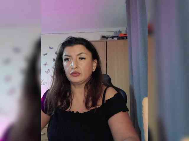 Hotangel75 webcam