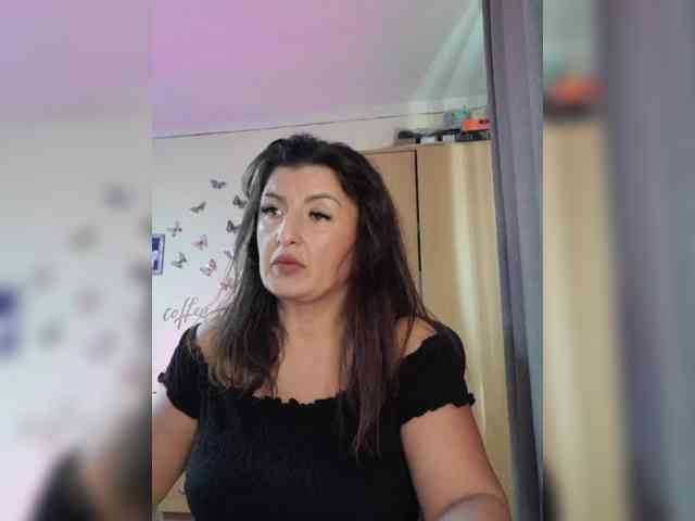Hotangel75 webcam