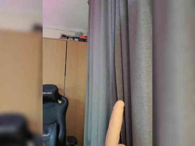 Hotangel75 webcam