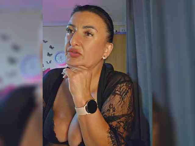 Hotangel75 webcam