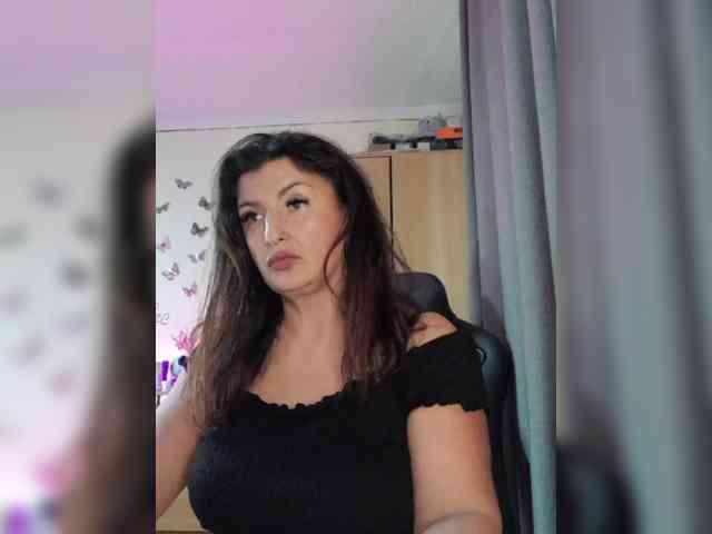 Hotangel75 webcam