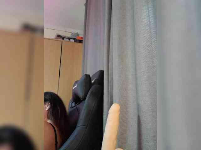 Hotangel75 webcam