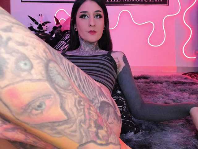 NoreNoub's BongaCams show and profile