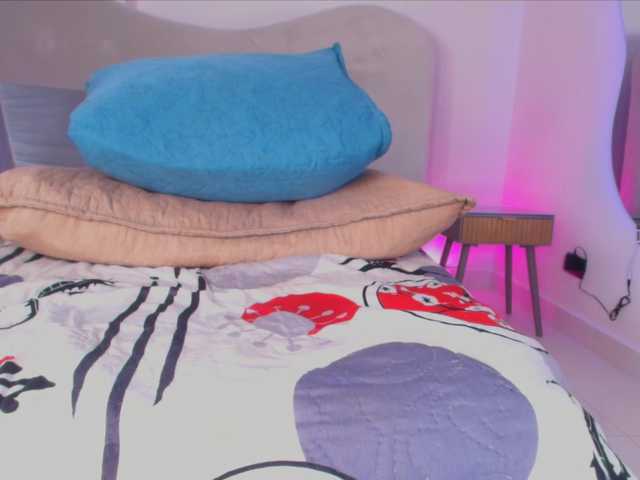 sofia-bb's BongaCams show and profile