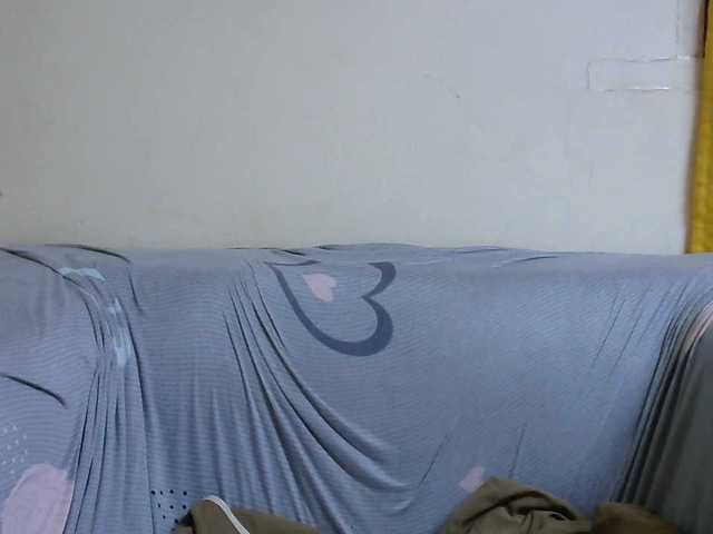 prettiy21's BongaCams show and profile