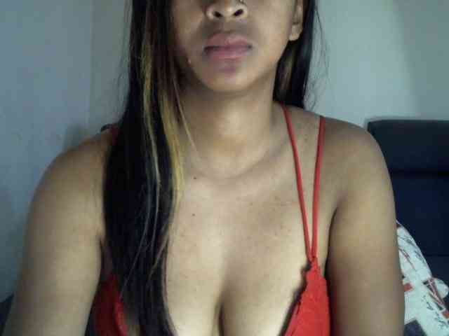 prettiy21 webcam