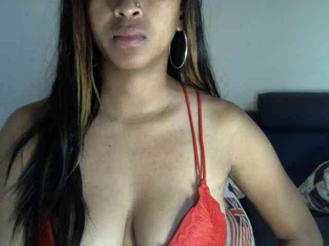 prettiy21 webcam