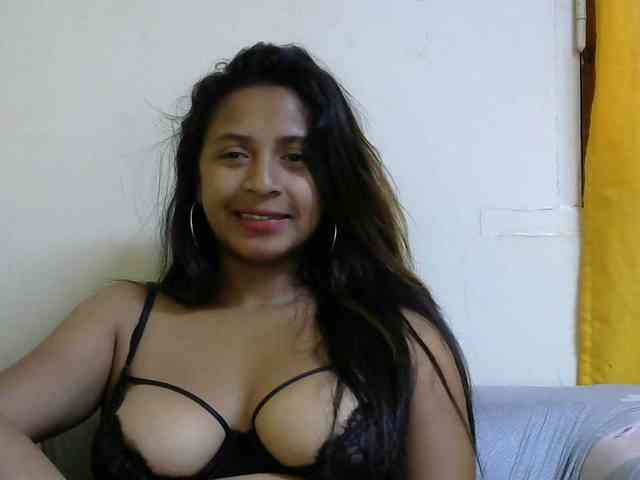 prettiy21 webcam