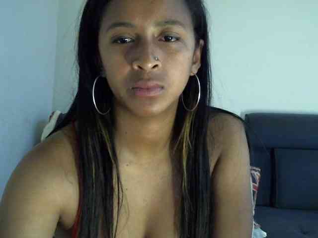 prettiy21 webcam