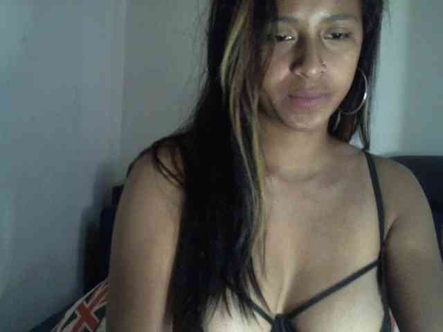 prettiy21 webcam
