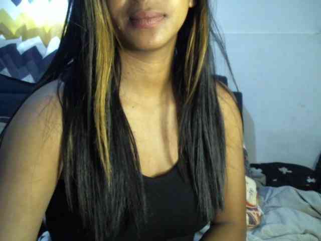 prettiy21 webcam