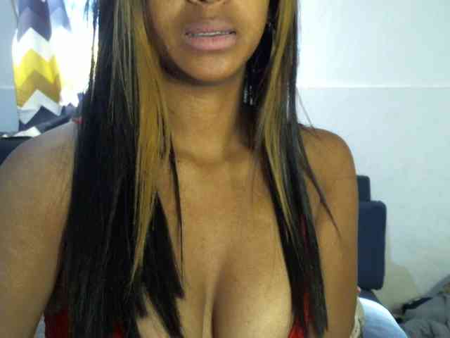 prettiy21 webcam