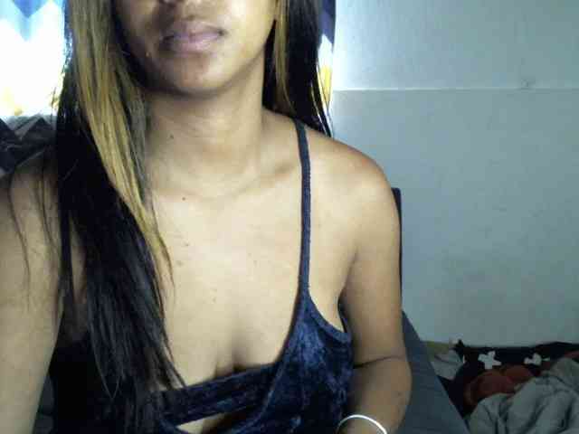 prettiy21 webcam