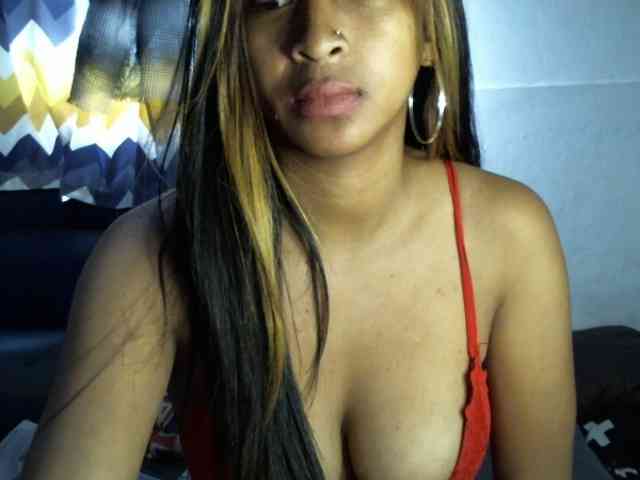 prettiy21 webcam