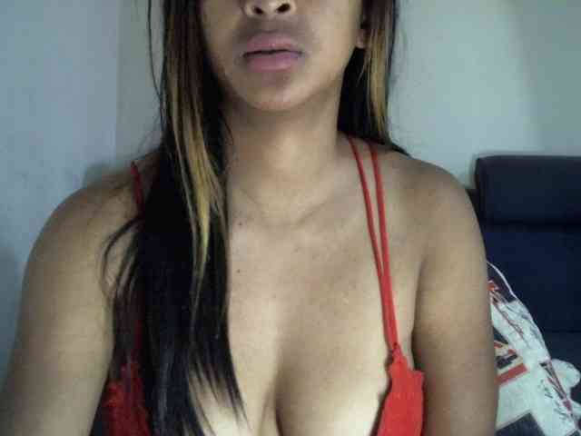 prettiy21 webcam
