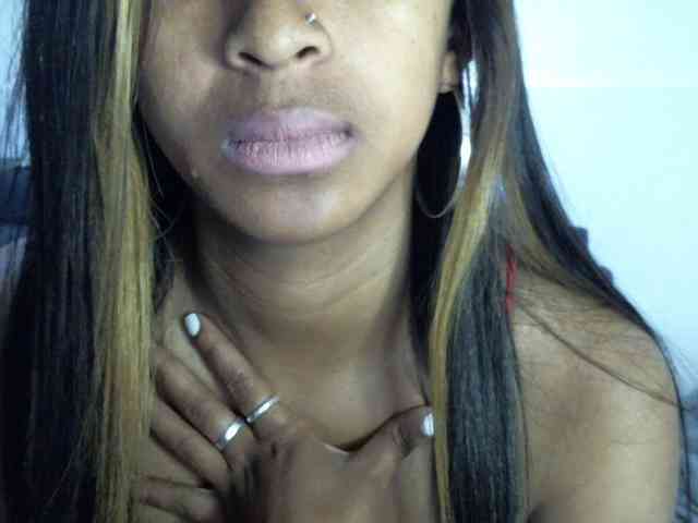 prettiy21 webcam