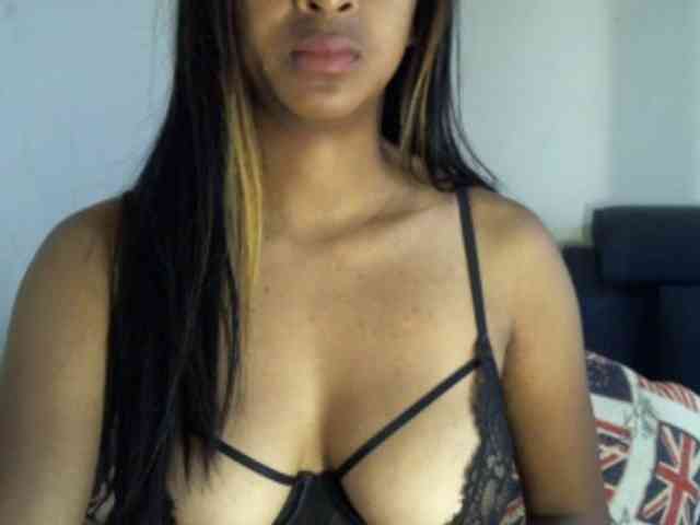 prettiy21 webcam