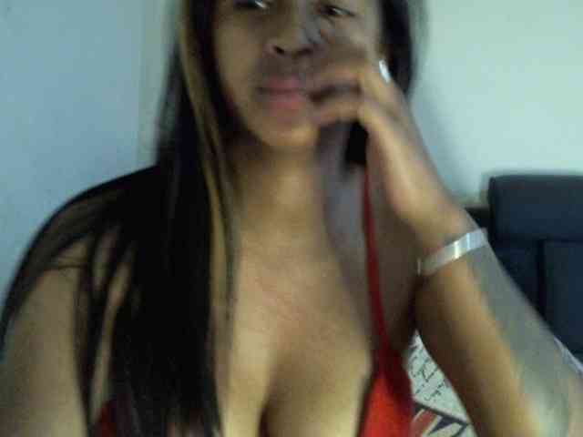prettiy21 webcam