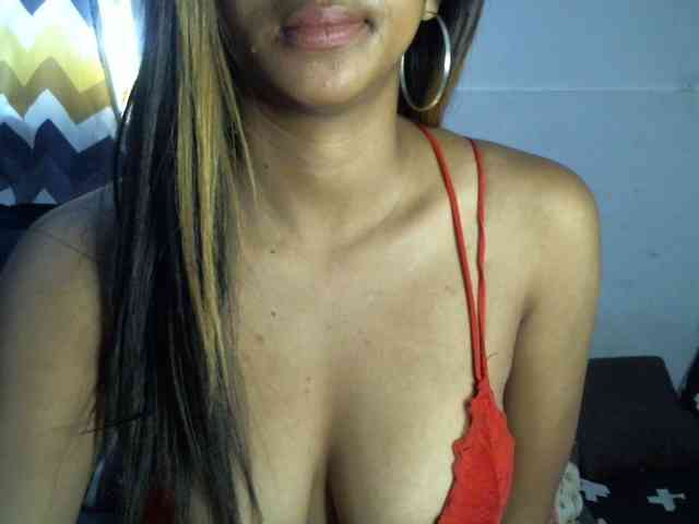 prettiy21 webcam