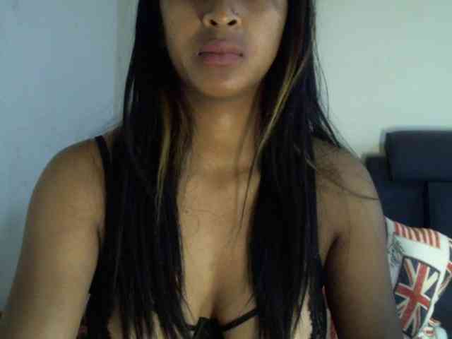 prettiy21 webcam