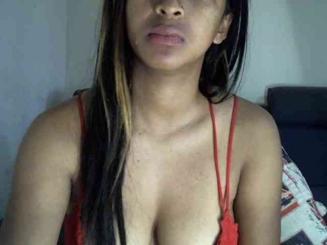 prettiy21 webcam