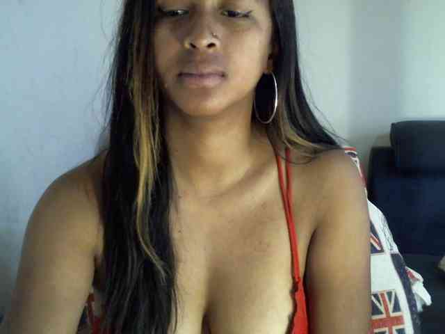 prettiy21 webcam